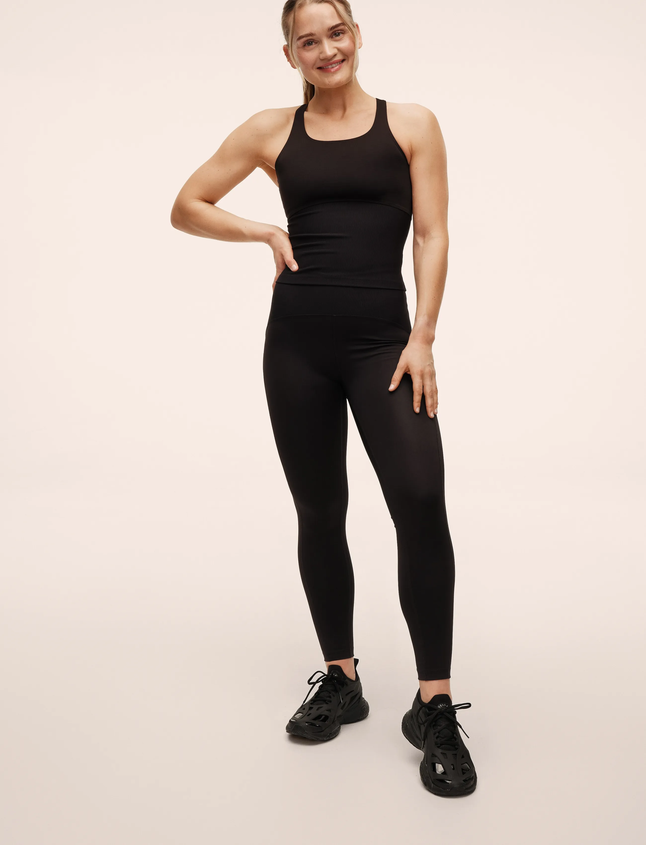 Casall - Brace Rib Tank - herbstersparnisse - black - 4