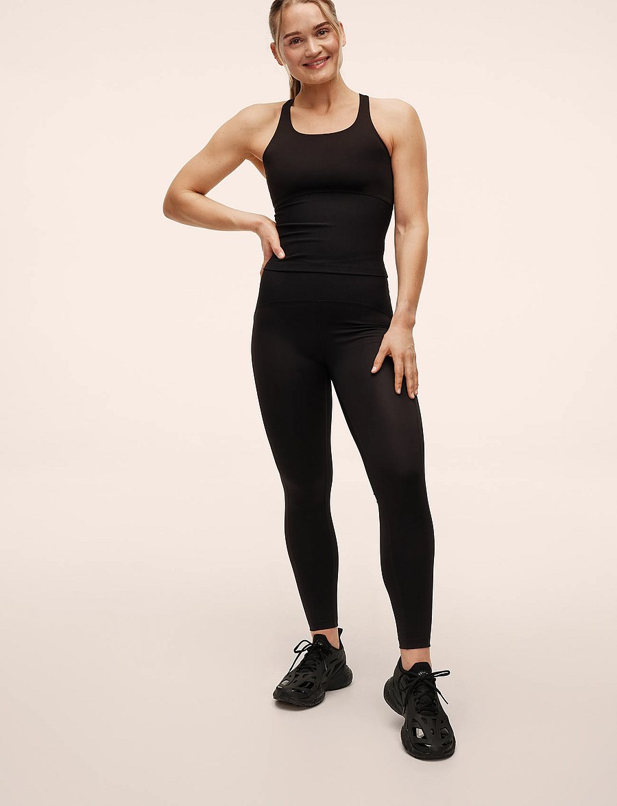 Casall - Brace Rib Tank - Õlapaeltega pluusid - black - 4