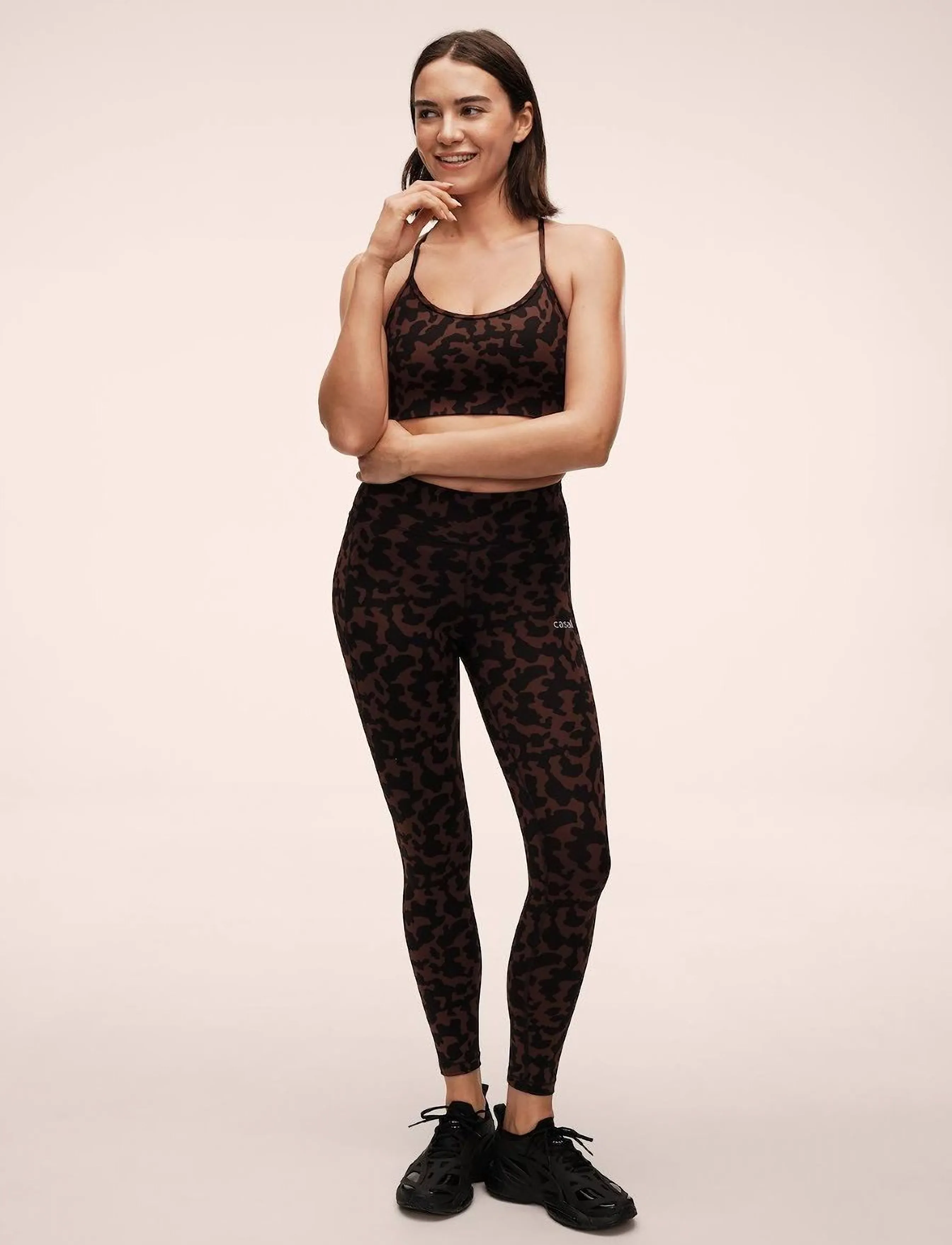 Casall - Essential Printed Tights - sügisene kokkuhoid - turtoise brown - 4