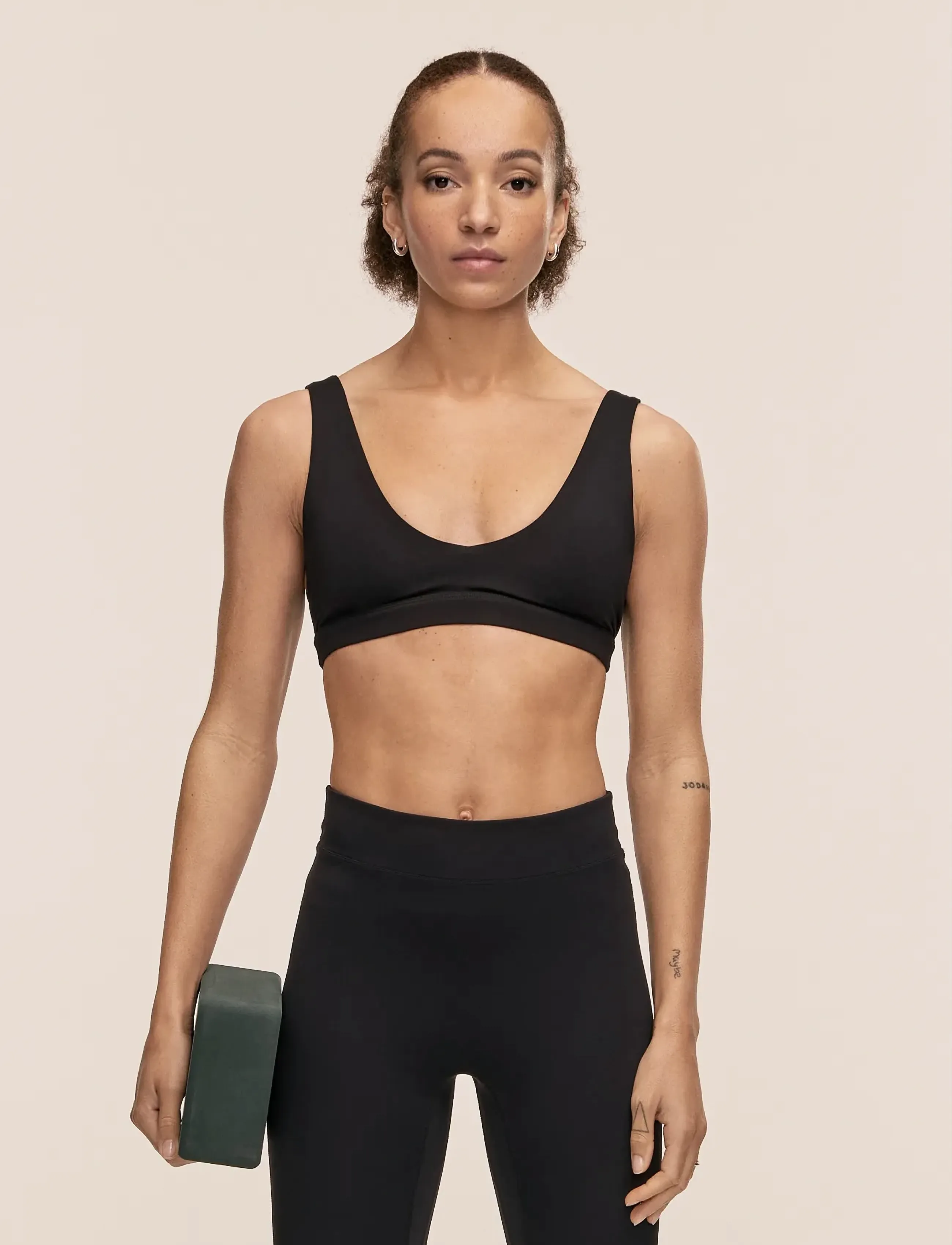 Casall Soft Touch Padded Sports Bra, M, Sport Clothing, Schwarz - Bras All, Frauen