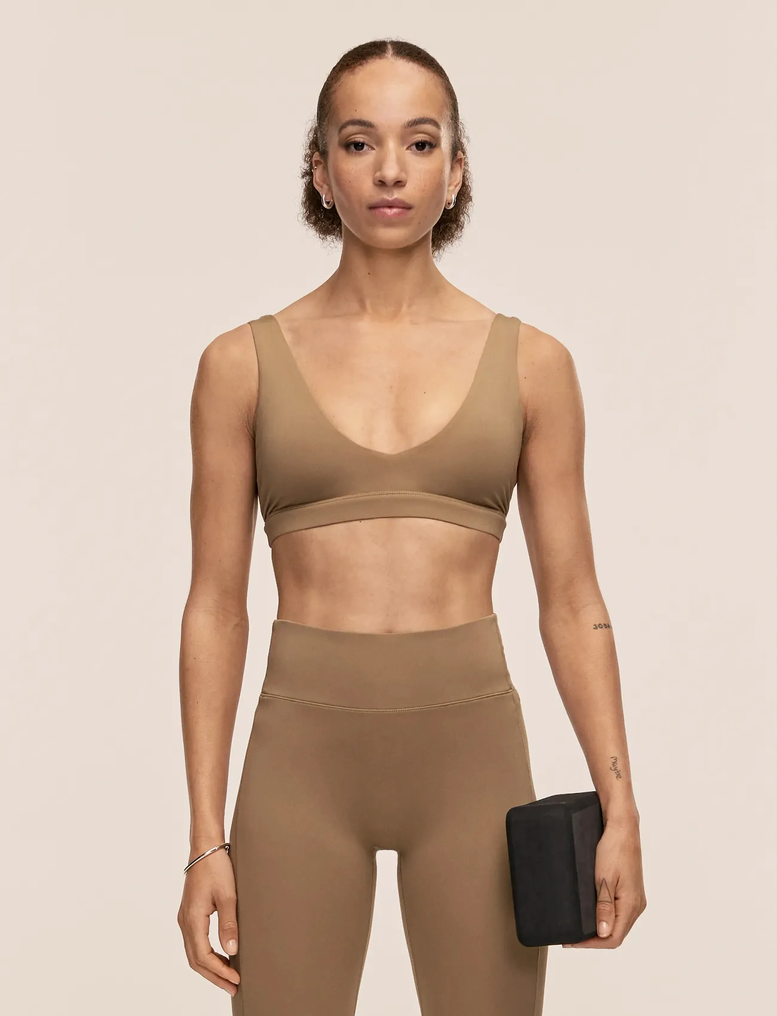 Casall Soft Touch Padded Sports Bra, Kvinder, Polstret Sports-bh, Beige, Str: S