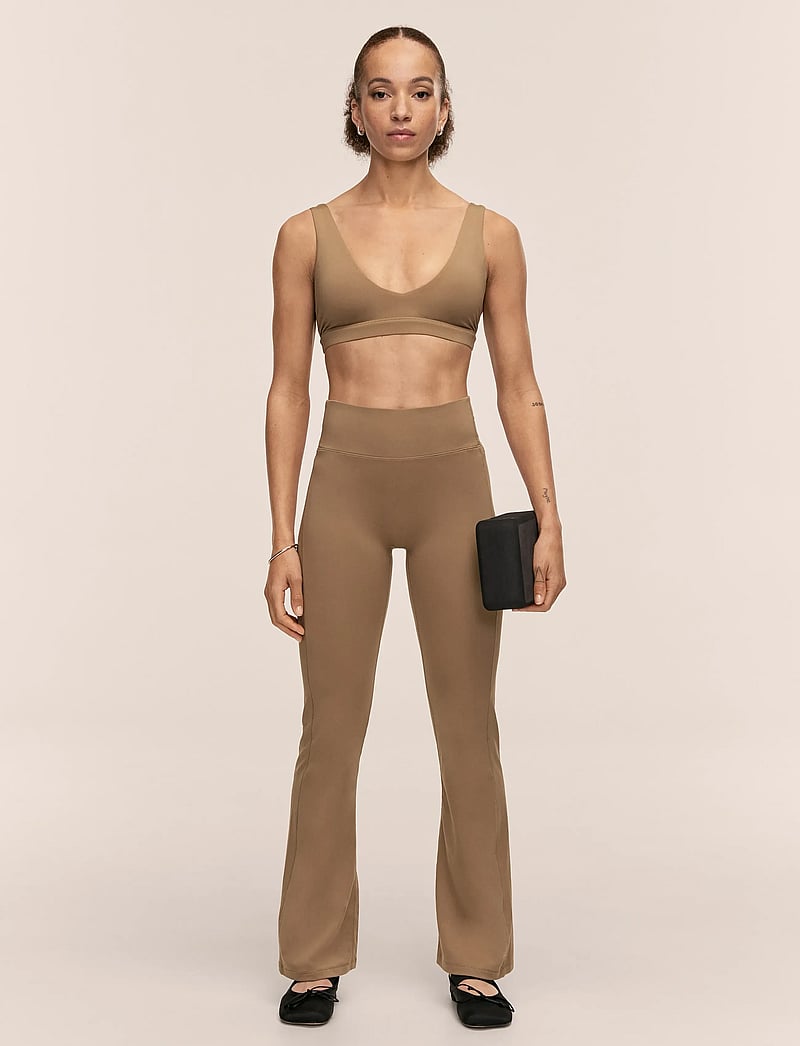 Casall - Soft Touch Padded Sports Bra - sport bh:ar - light khaki - 3