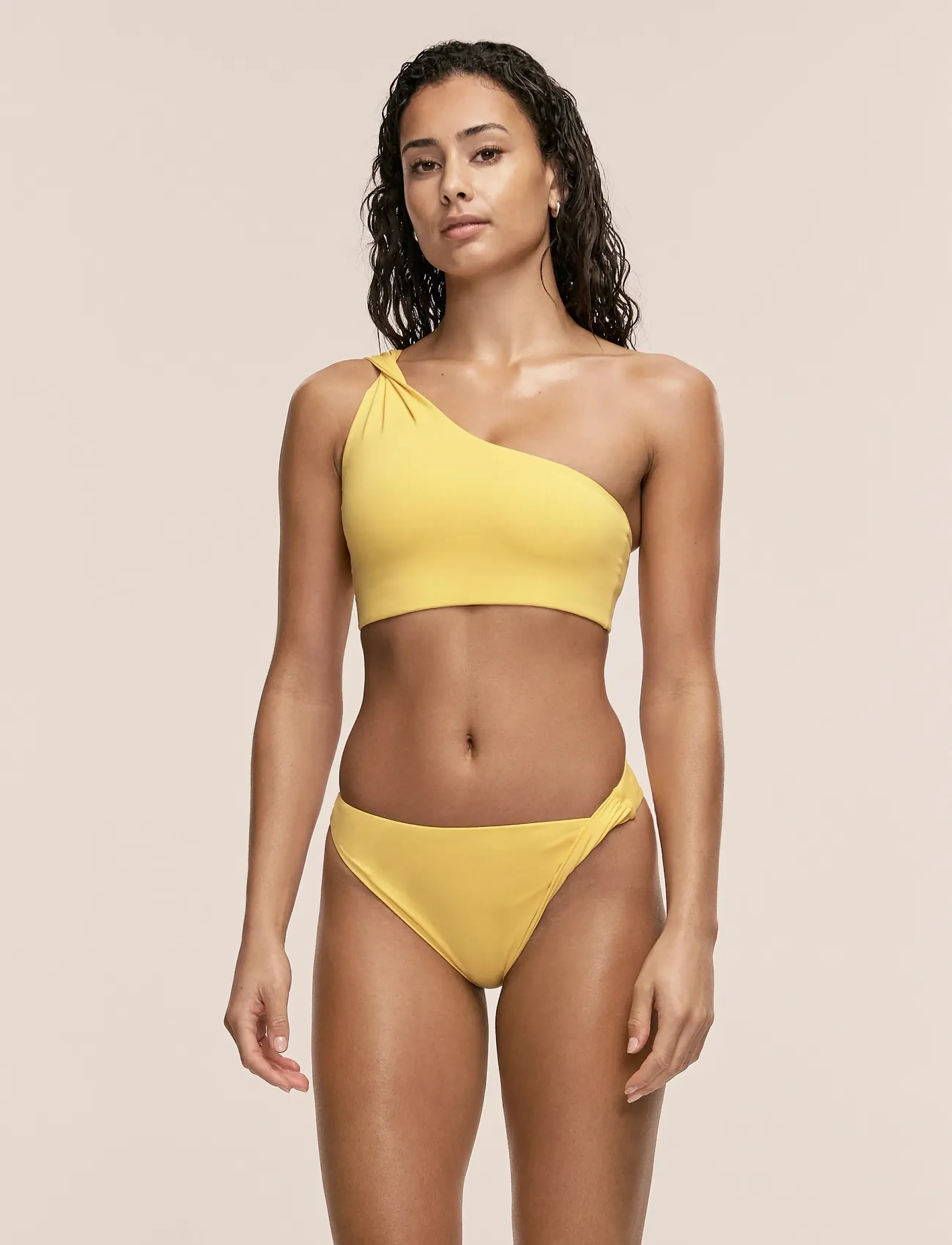 Casall Twist Bikini Top, 44, Sport Bademode, Gelb - Bikinis, Frauen