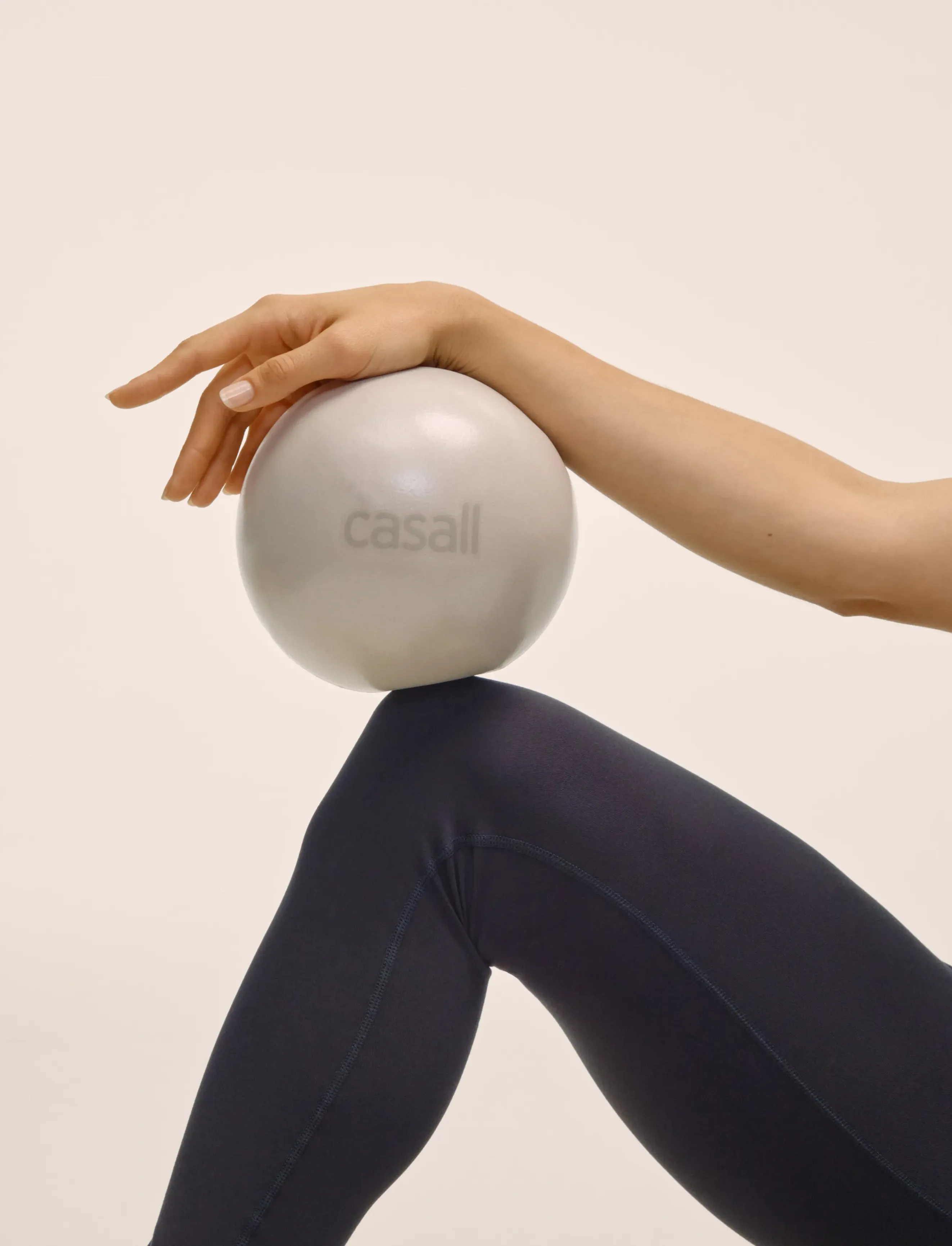 Casall Body Toning Ball, One Size, Beige, Træningsudstyr > Udstyr Til Hjemmetræning, Dame