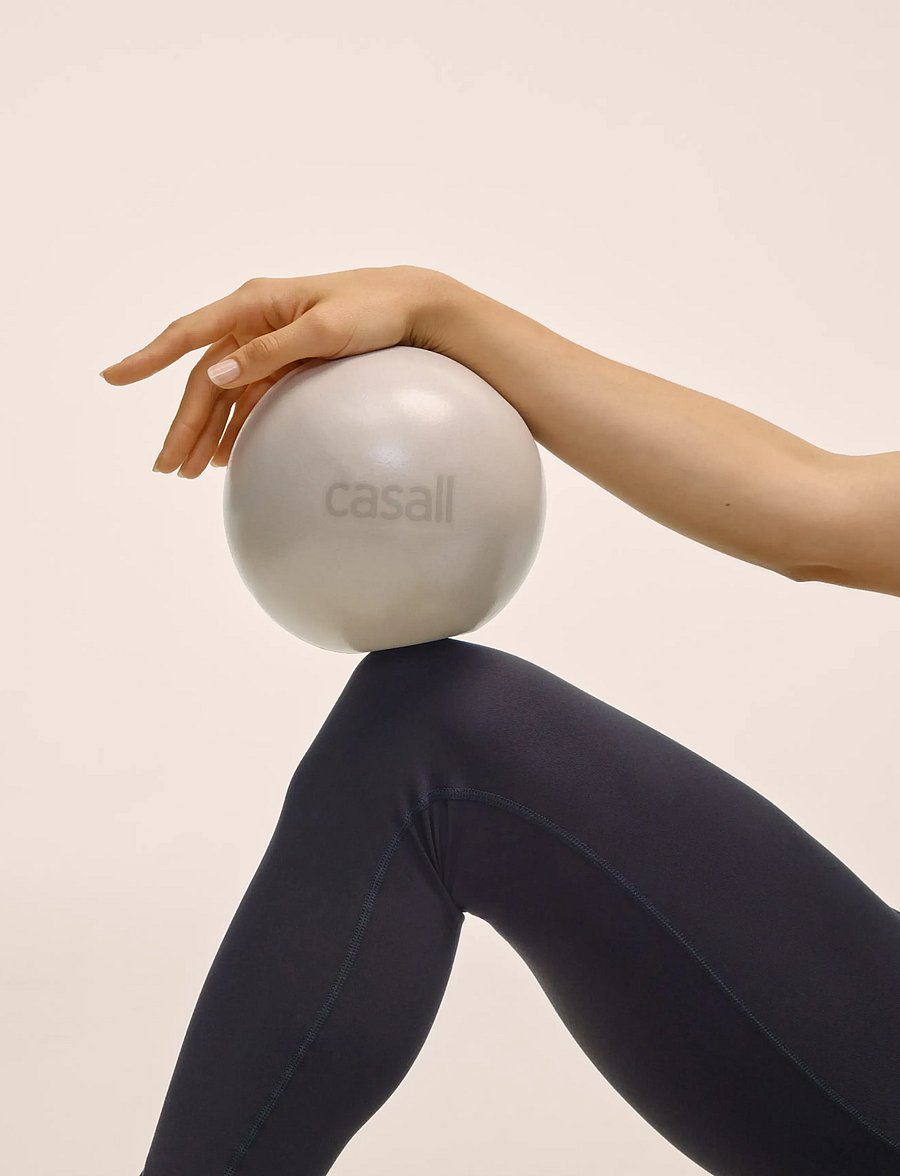 Casall - Body Toning Ball - home treningsutstyr - cashmere - 0