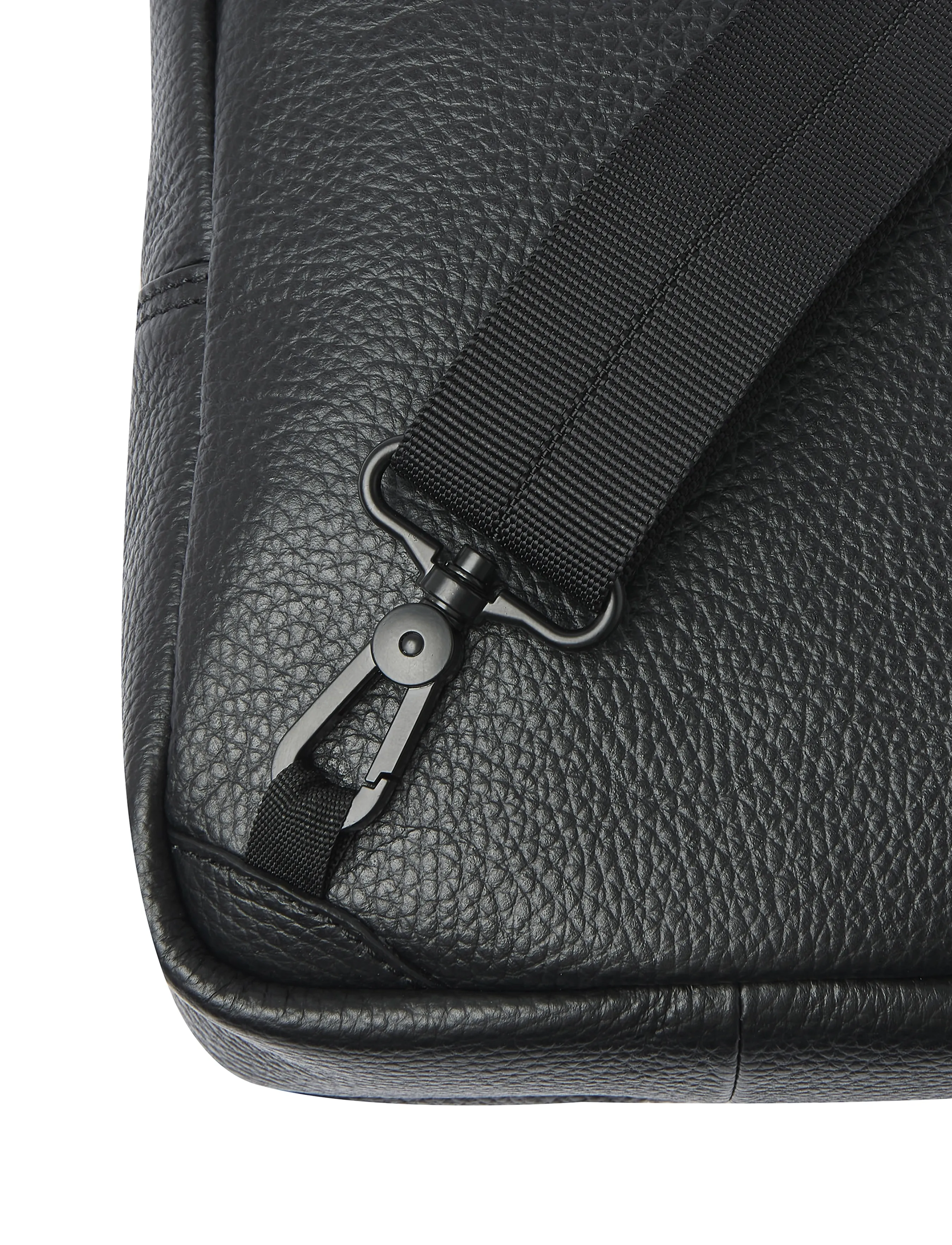 Castelijn & Beerens - ONYX Sling Bag - skuldertasker - black - 5