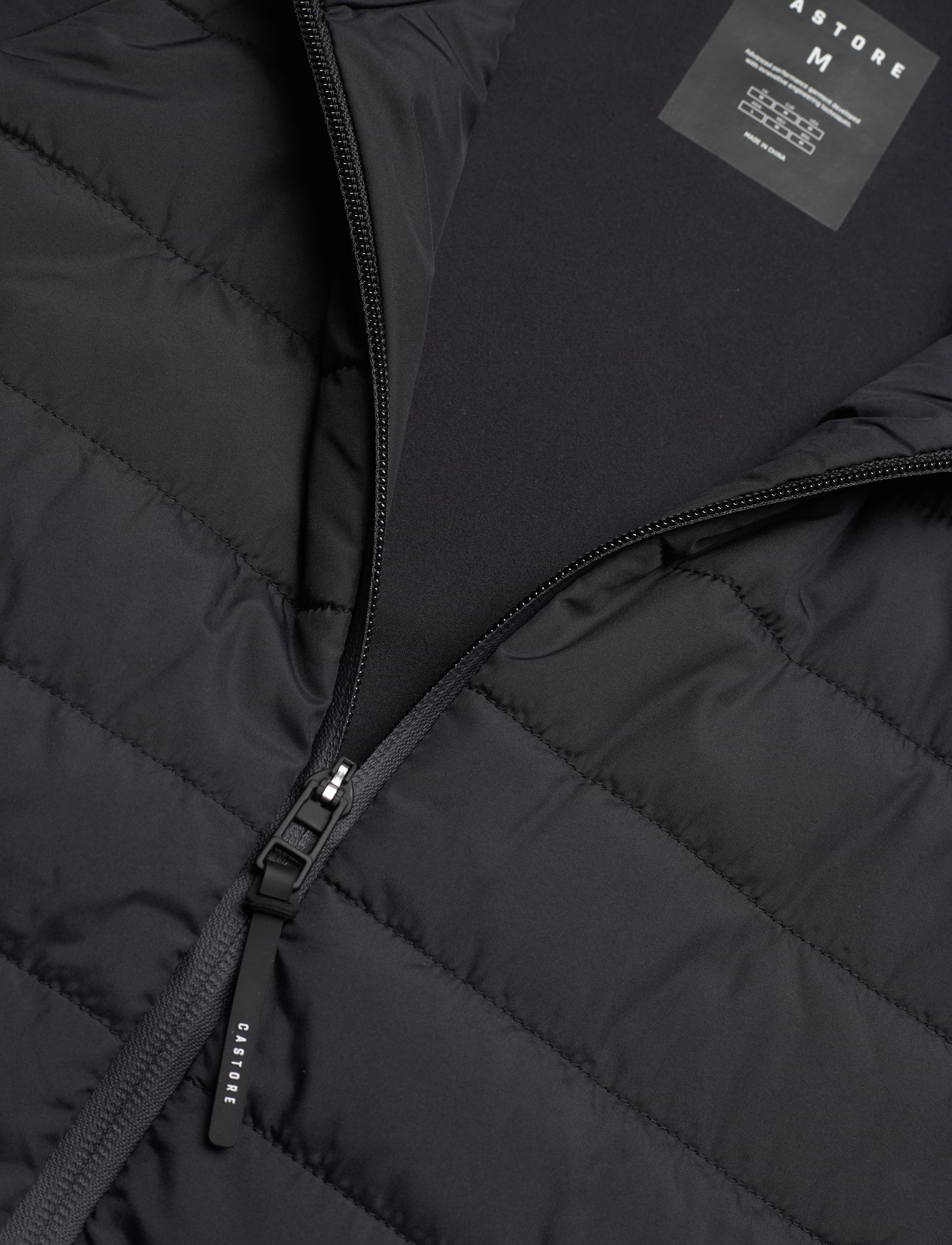 Castore - HYBRID GILET - black - 2
