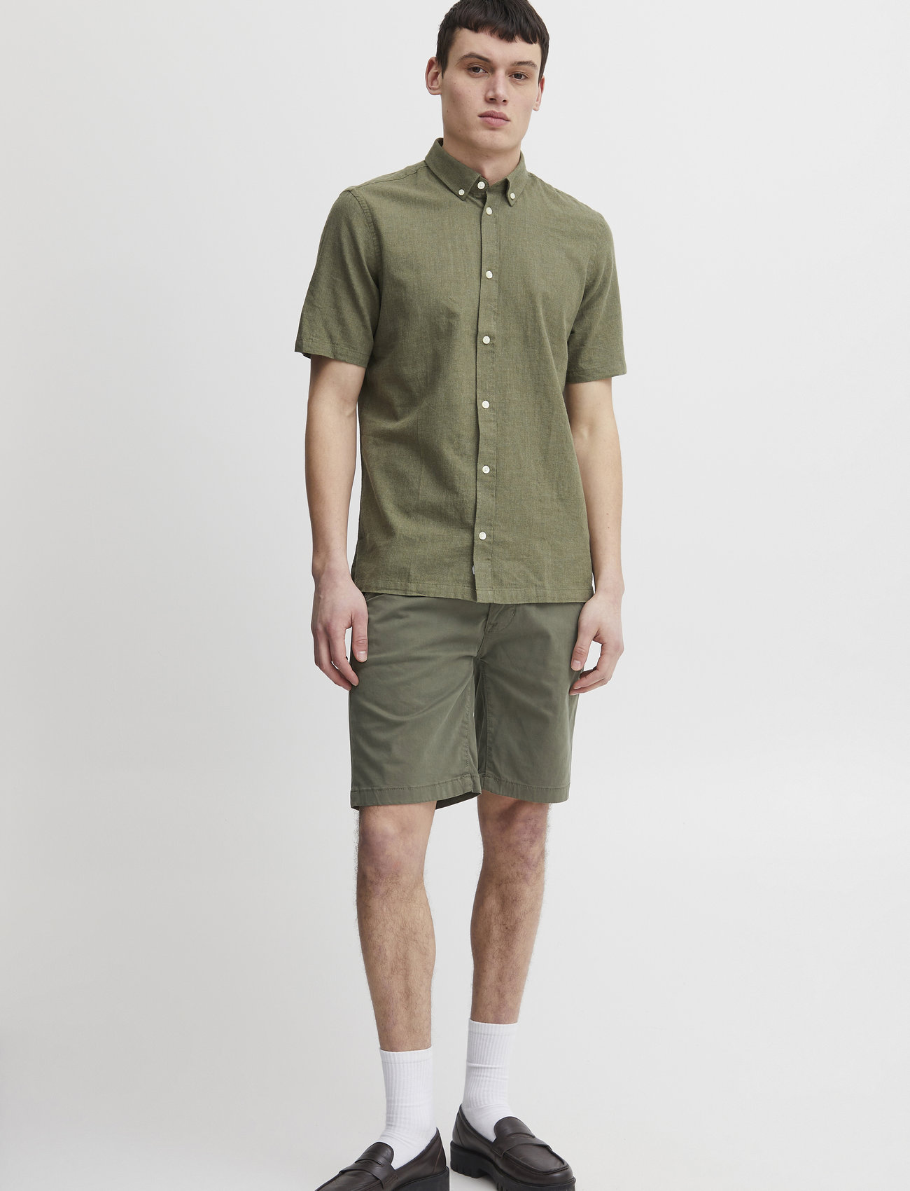 Khaki green