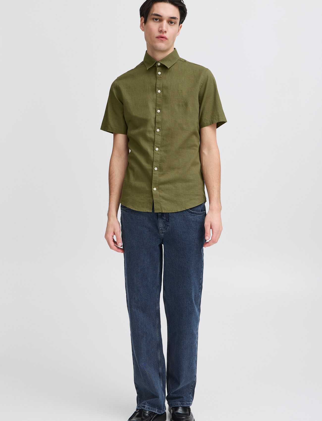 Khaki green