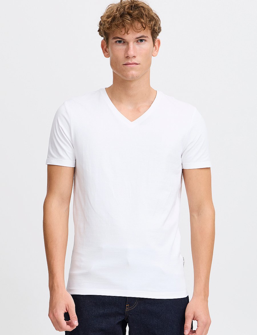 Casual Friday - CFLINCOLN V-neck tee - v-kaelusega t-särgid - bright white - 4