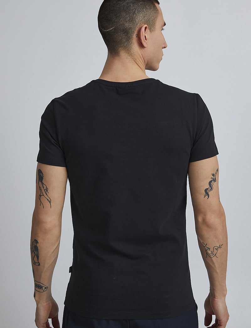 Casual Friday - CFDAVIDE crew neck tee - kortærmede t-shirts - black - 5