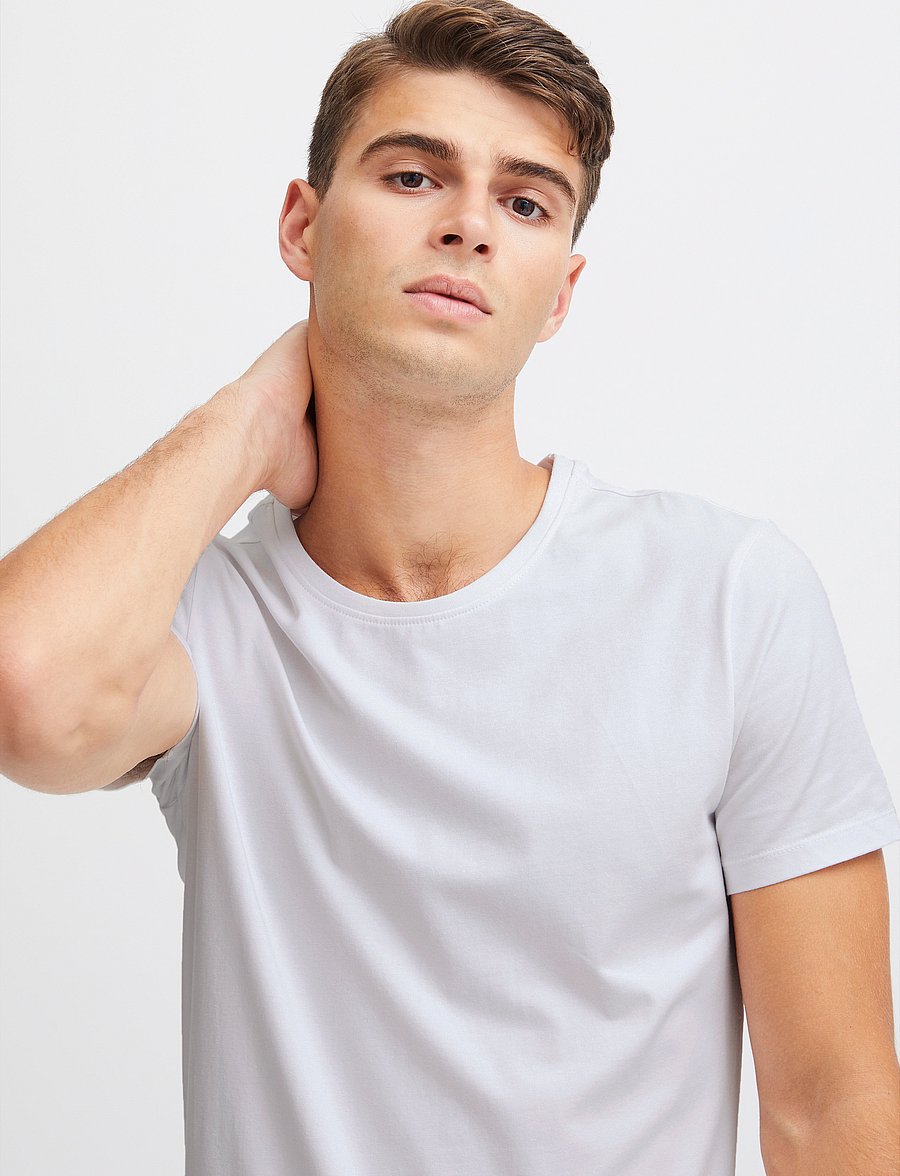 Casual Friday - CFDAVIDE crew neck tee - kurzärmelig - bright white - 3