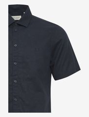 Casual Friday - CFAksel SS linen mix shirt - linnen overhemden - dark navy - 2