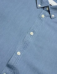 Casual Friday - CFANTON BD LS denim chambray shirt - laveste priser - denim light blue - 3