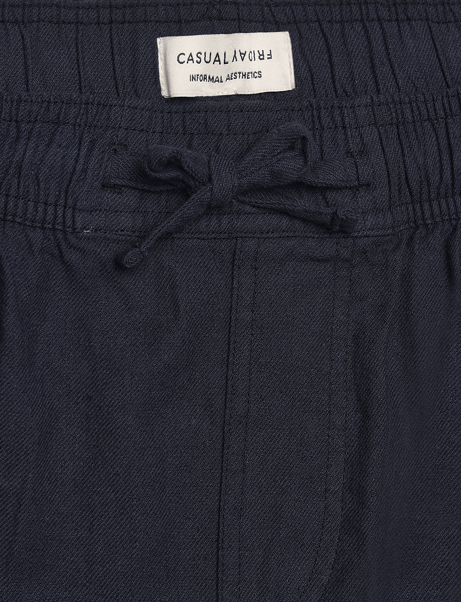 Casual Friday - CFPHELIX garment dyed drawstring sh - leinen-shorts - dark navy - 2