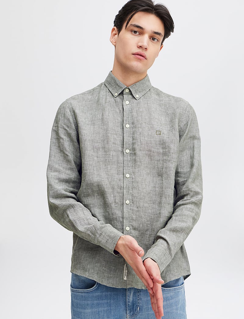 Casual Friday - CFANTON BD LS LINEN SHIRT - hørskjorter - agave green - 4