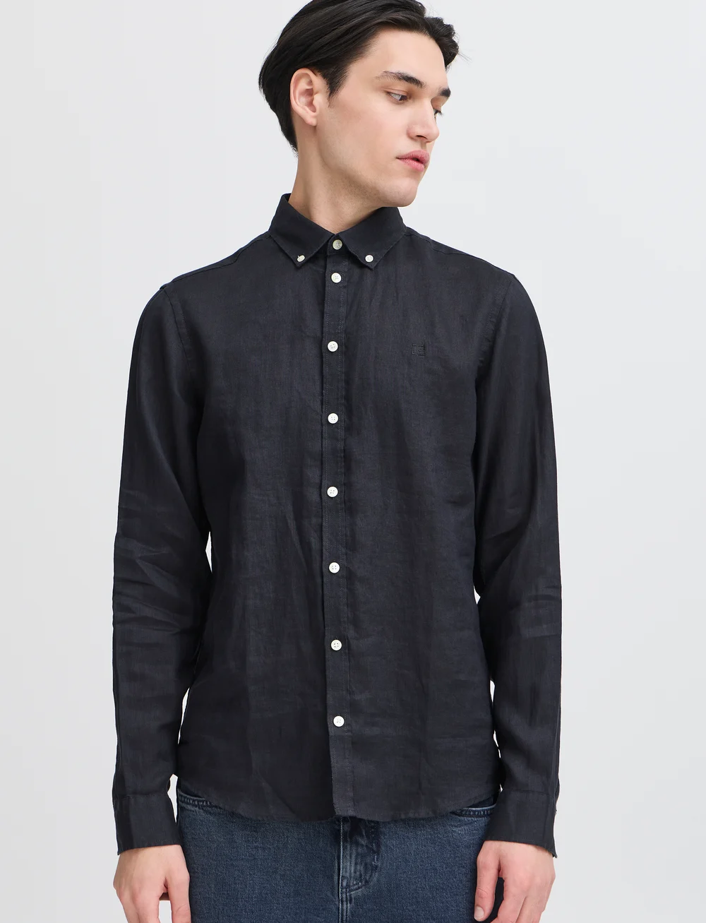 Casual Friday - CFANTON BD LS linen shirt - linased särgid - black beauty - 4