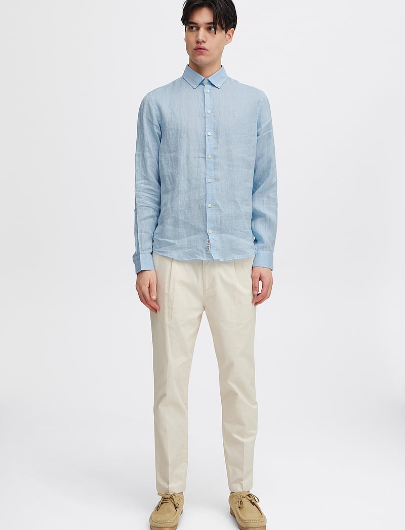 Casual Friday - CFANTON BD LS LINEN SHIRT - linen shirts - chambray blue - 0