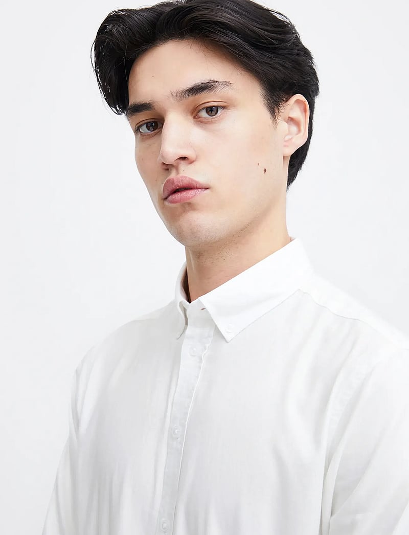 Casual Friday - CFANTON LS BD FIL A FIL SHIRT - hørskjorter - snow white - 5