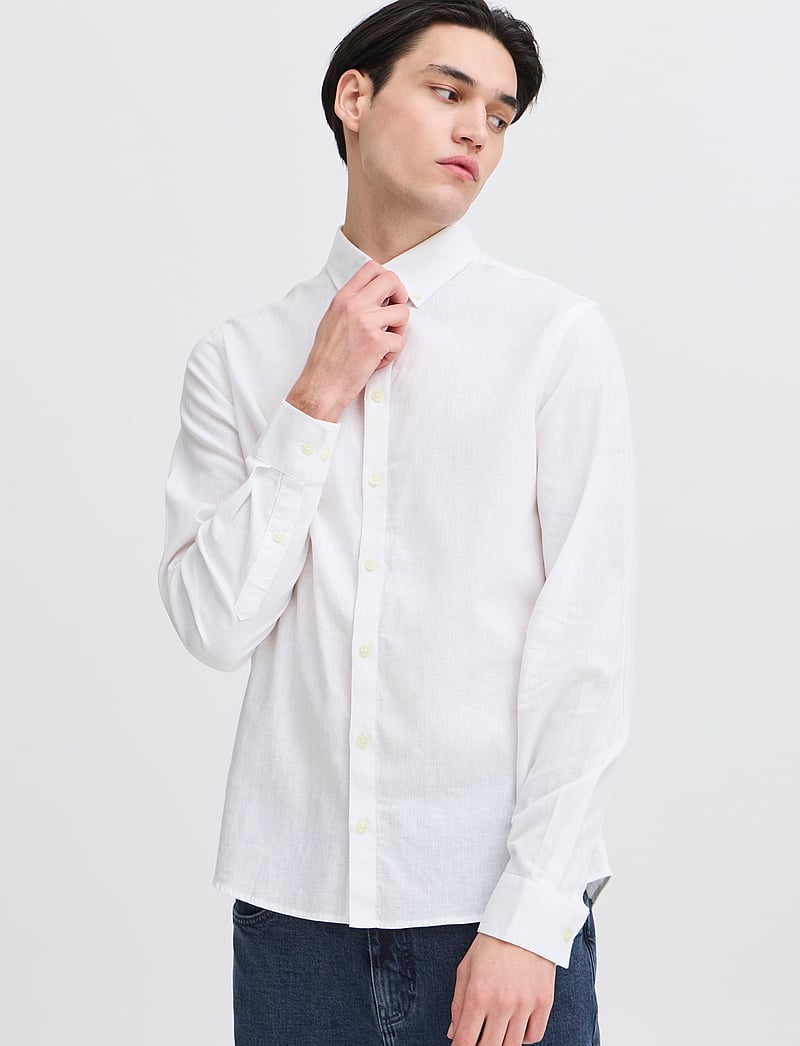 Casual Friday - CFANTON BD LS LINEN MIX - hørskjorter - snow white - 4
