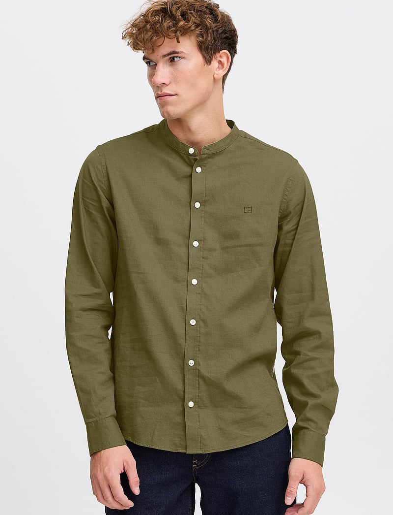 Casual Friday - CFANTON 0053 CC LS linen mix shirt - hørskjorter - winter moss - 4