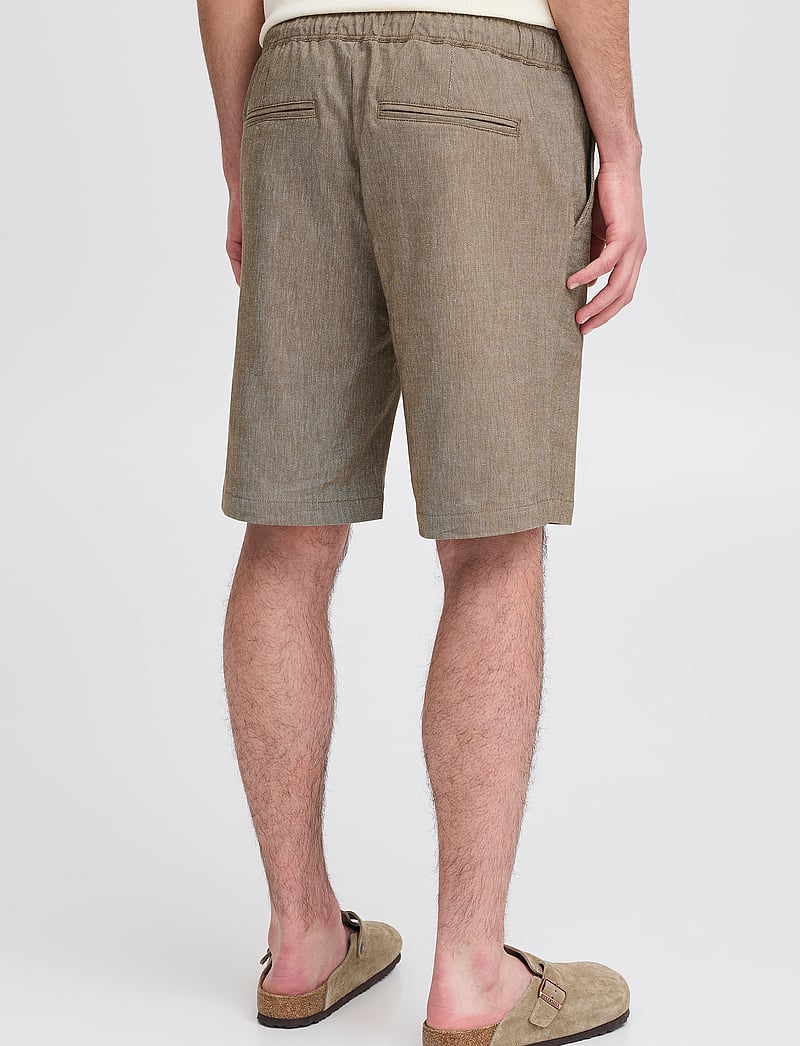 Casual Friday - CFPHELIX 0066 linen mix shorts - shorts en lin - kangaroo melange - 5