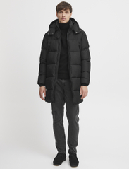 Casual Friday - CFEvans 0085 long puffer jacket - winterjacken - anthracite black - 2