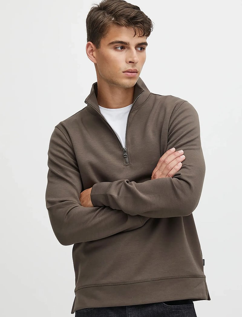Casual Friday - CFSEBASTIAN 0096 HALFZIP SWEAT - kollektionen - major brown - 3