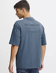 Casual Friday - CFTue relaxed fit tee with chest pr - laagste prijzen - china blue - 4