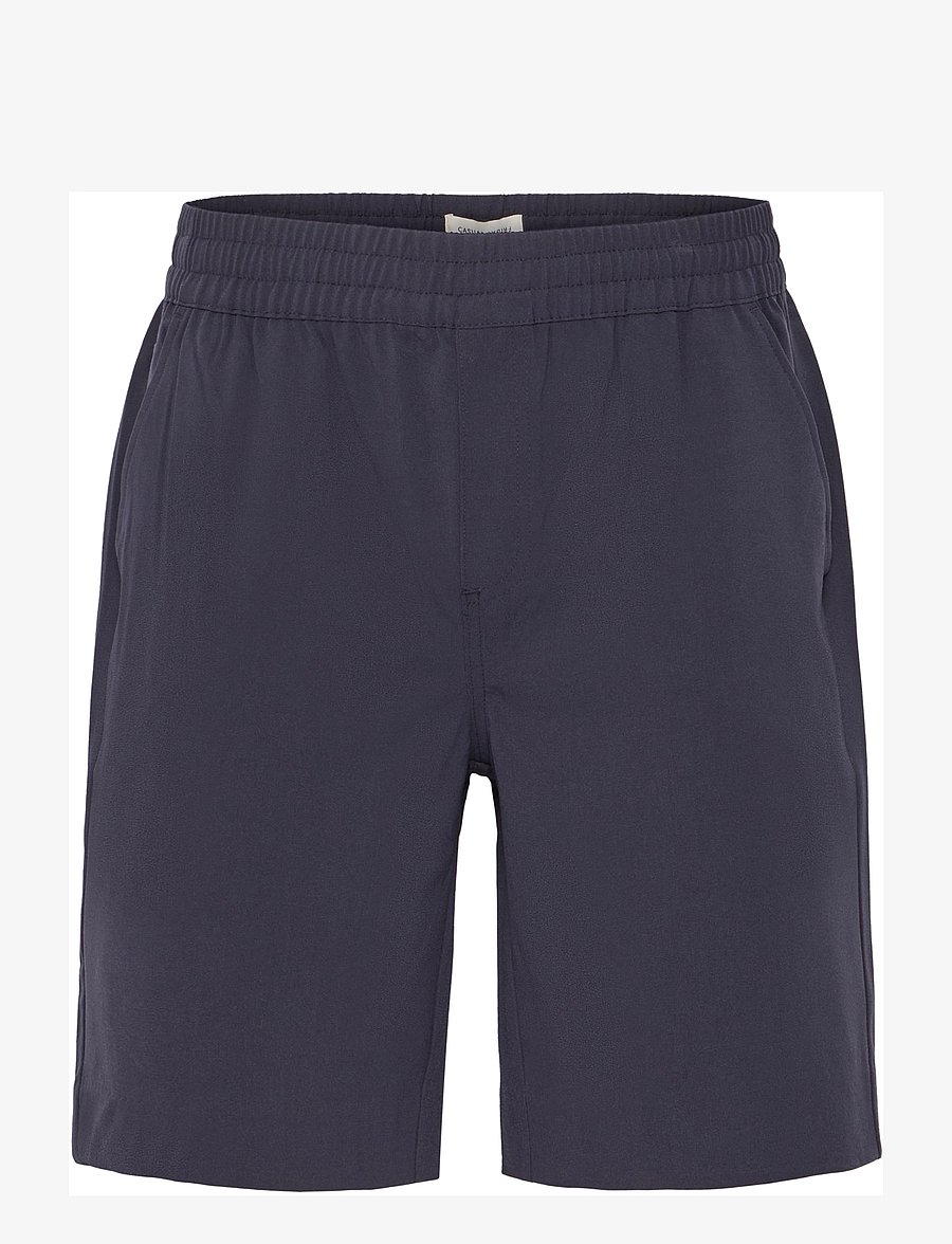 Casual Friday - CFSAMOS 0275 TRAVEL SHORTS - casual shorts - dark navy - 1