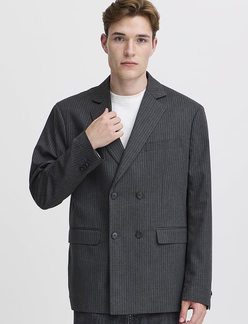 Casual Friday Cfbruce Pinstriped Relaxed Blazer (CFY20505273