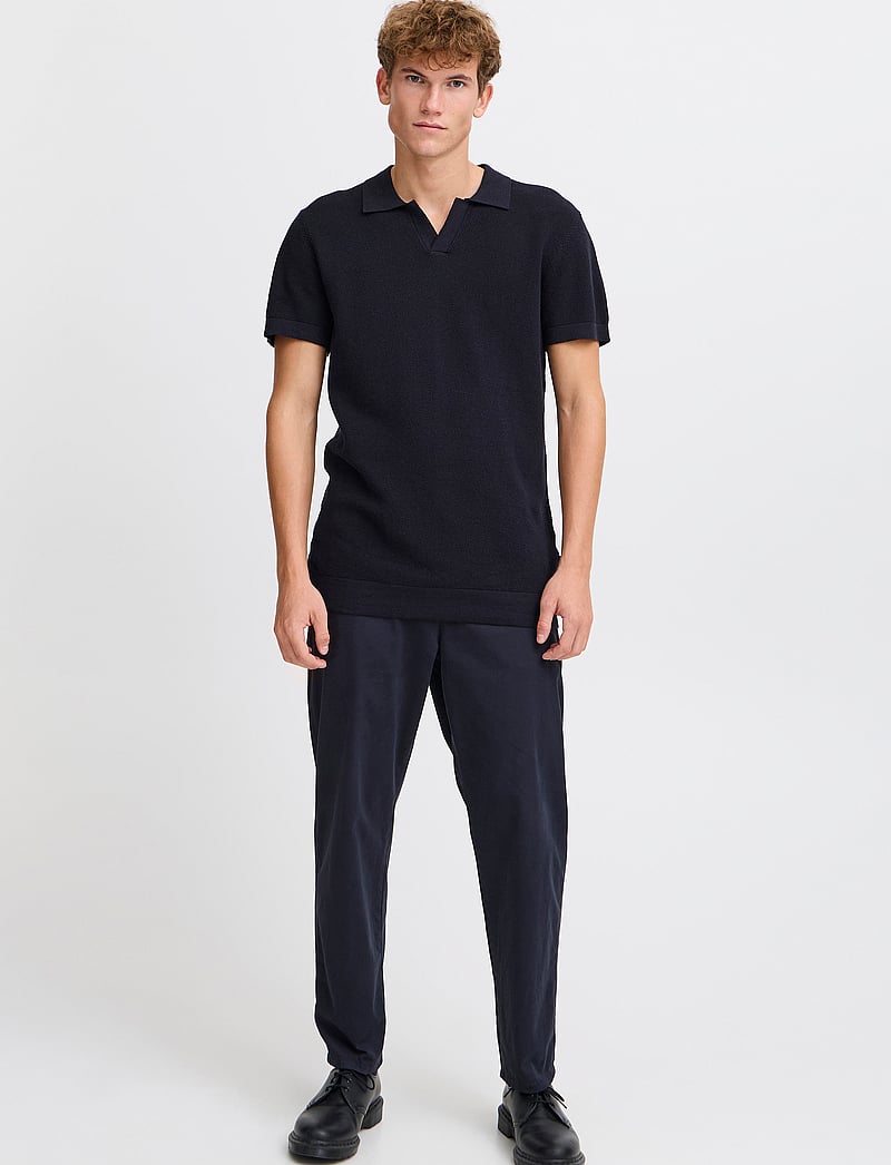 Casual Friday - CFMATEO SS STRUCTURED POLO KNI - kootud polosärgid - dark navy - 0