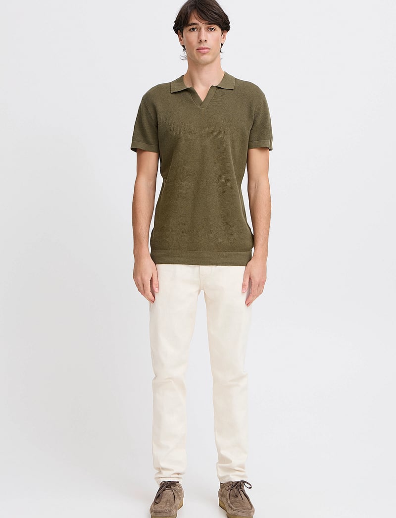 Casual Friday - CFMATEO SS structured polo knit - kootud polosärgid - winter moss - 0