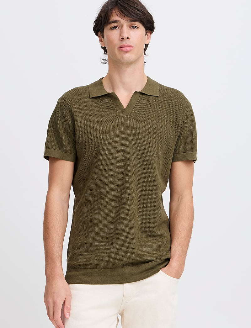 Casual Friday - CFMATEO SS structured polo knit - kootud polosärgid - winter moss - 4