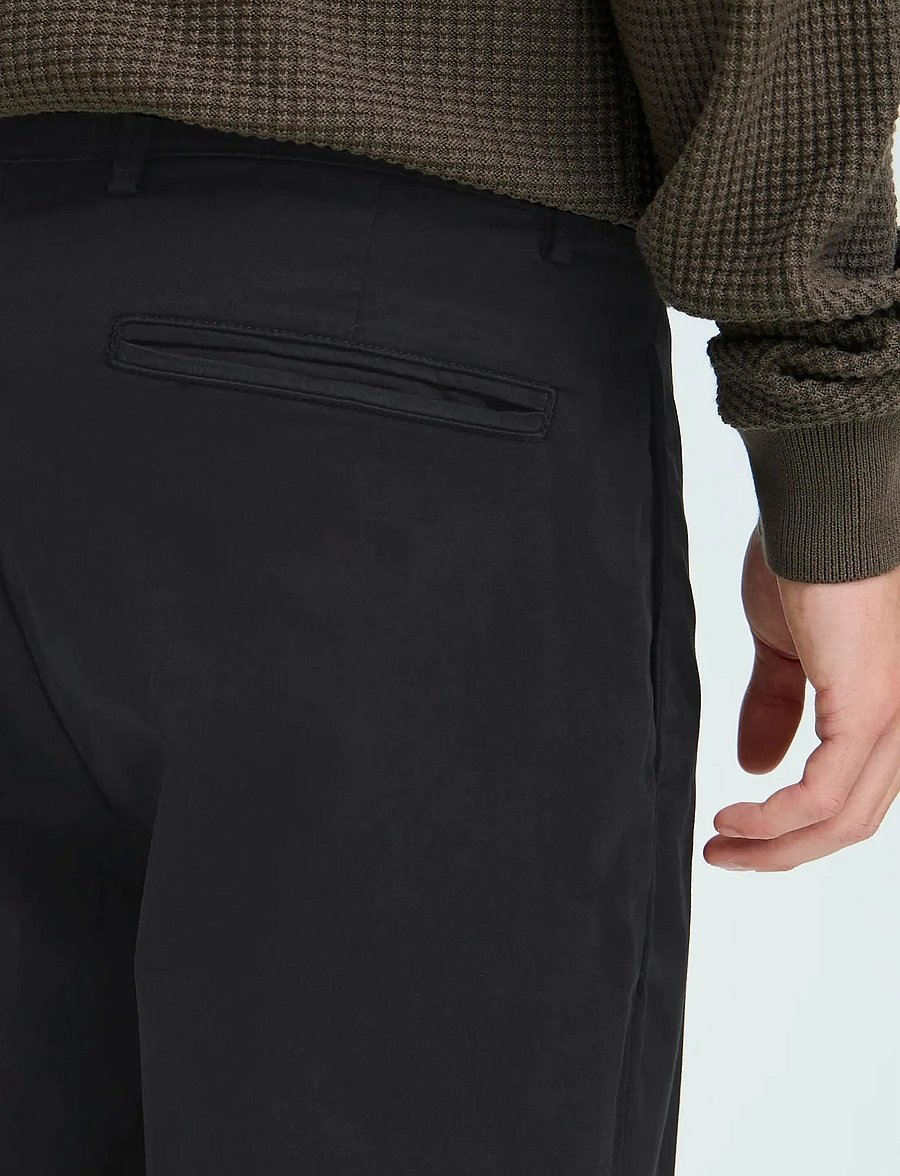Casual Friday - CFPEPE GARMENT DYED PANTS - freizeithosen - black beauty - 0