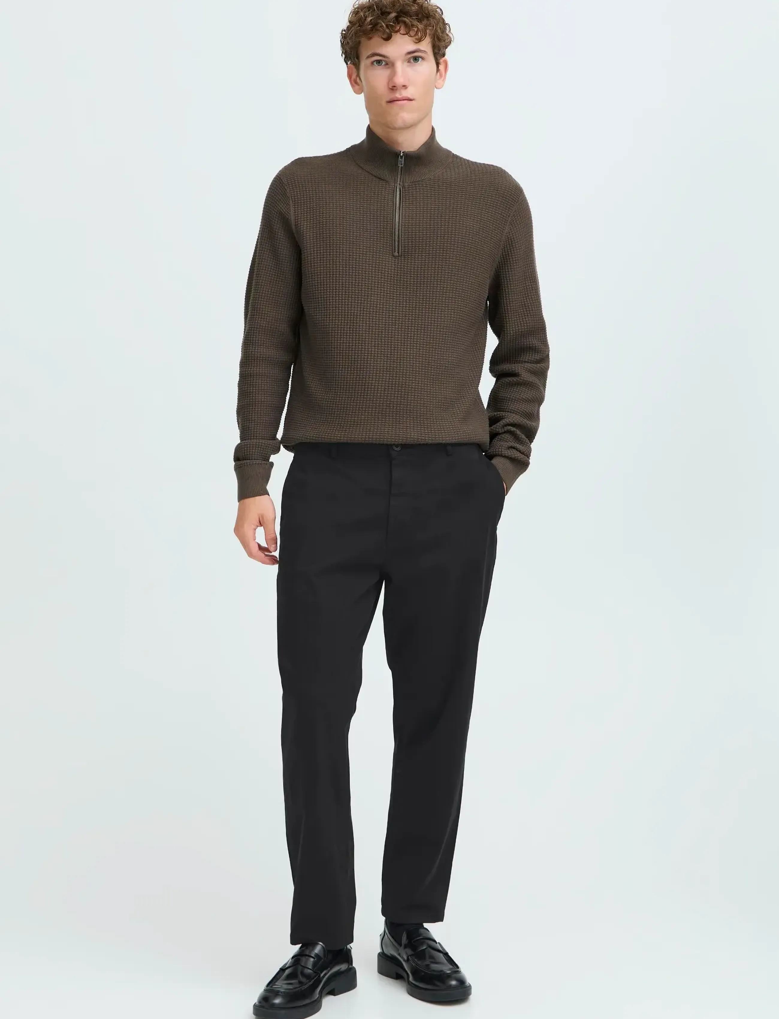 Casual Friday - CFPEPE GARMENT DYED PANTS - casual trousers - black beauty - 5