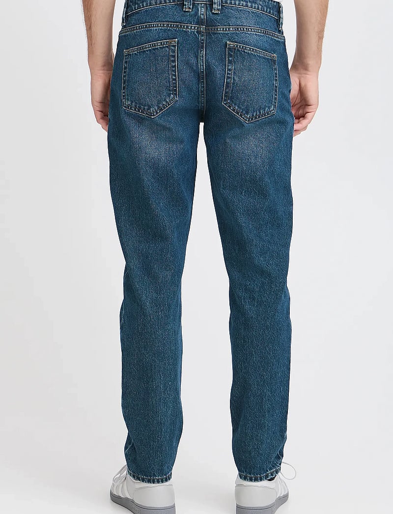 Casual Friday - CFKARUP 5-pocket jeans - regular jeans - denim mid blue - 4