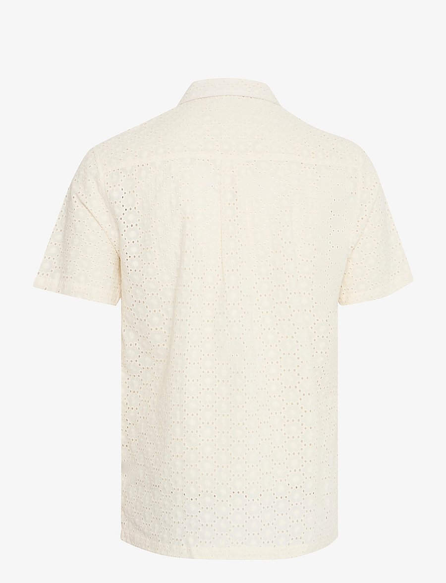 Casual Friday - CFLOGAN SS RC broderie anglaise shi - kurzärmelig - egret - 1