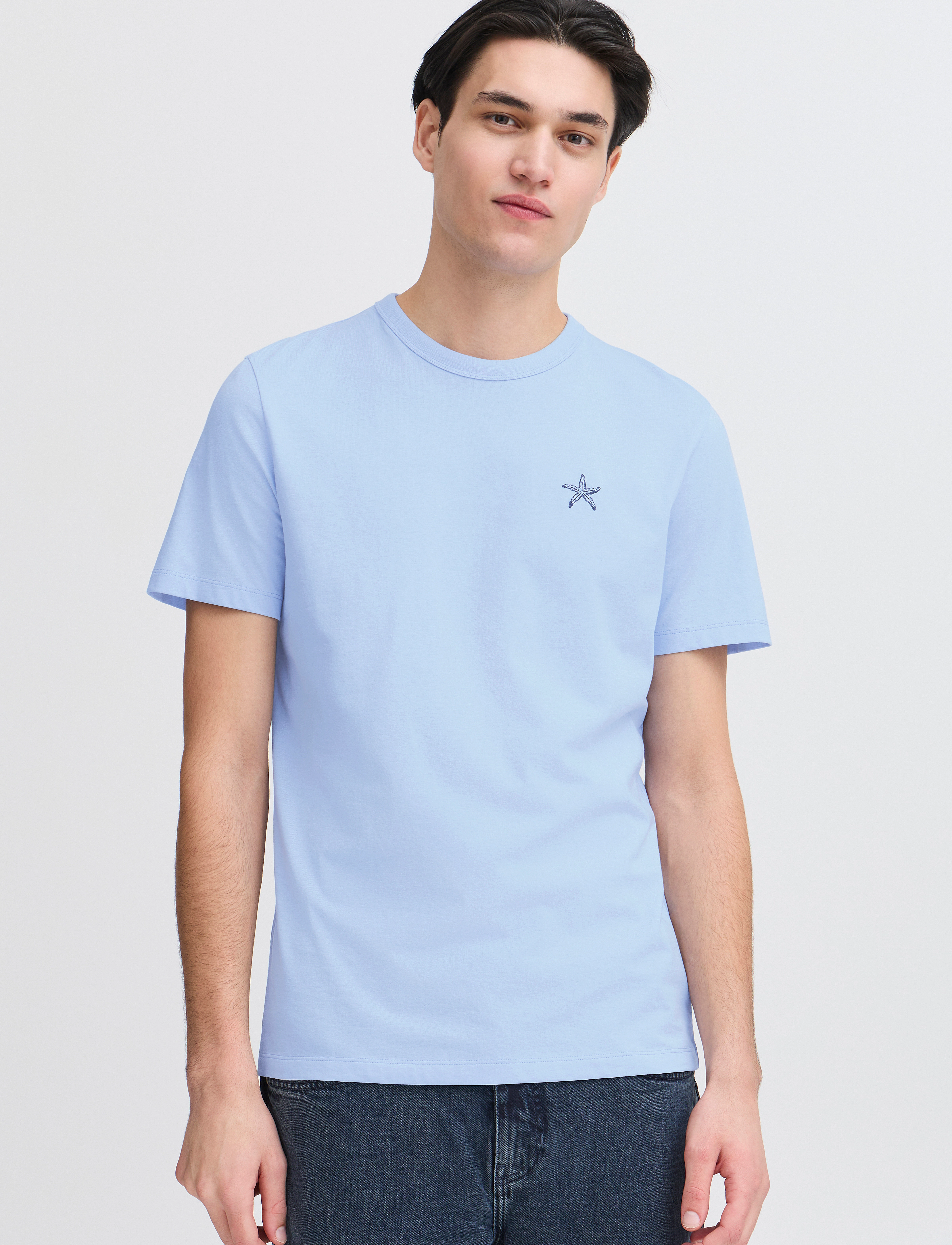 Casual Friday - CFEMMET tee with embroidery - kortermede t-skjorter - chambray blue - 4