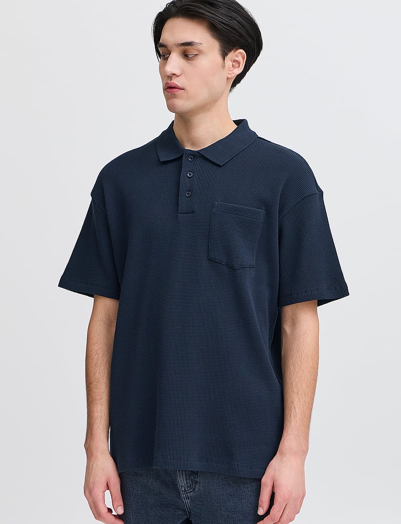 Casual Friday - CFCAMERON 0210 waffle polo - kortærmede poloer - dark navy - 4