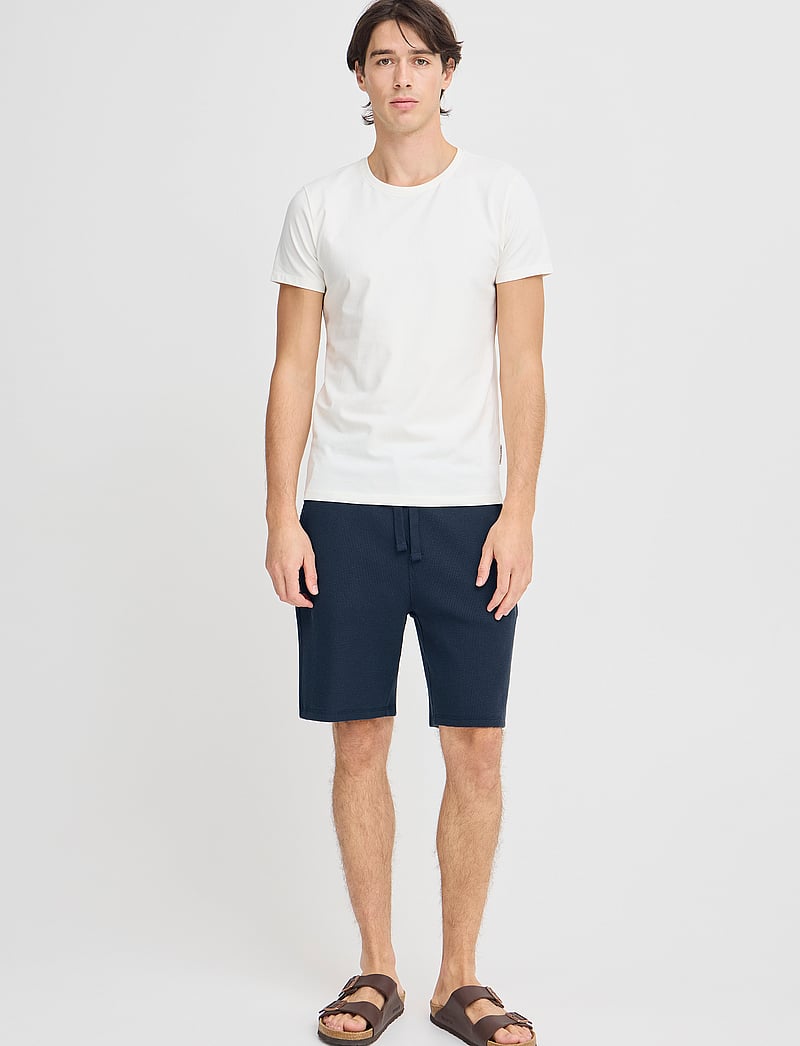 Casual Friday - CFULF0210 waffle shorts - kollektionen - dark navy - 0