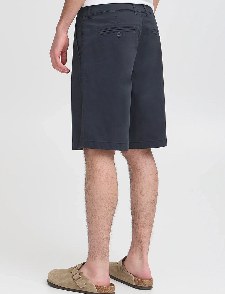 Casual Friday - CFBENNET SHORTS - casual shorts - navy blazer - 5
