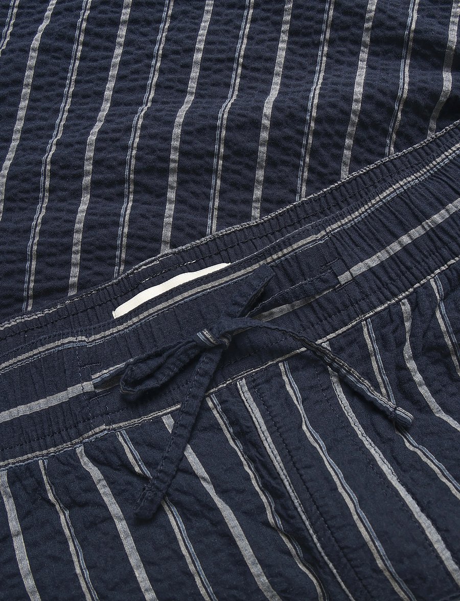 Casual Friday - CFKAI 0204 SS striped seersucker sh - casual shorts - navy blazer - 2