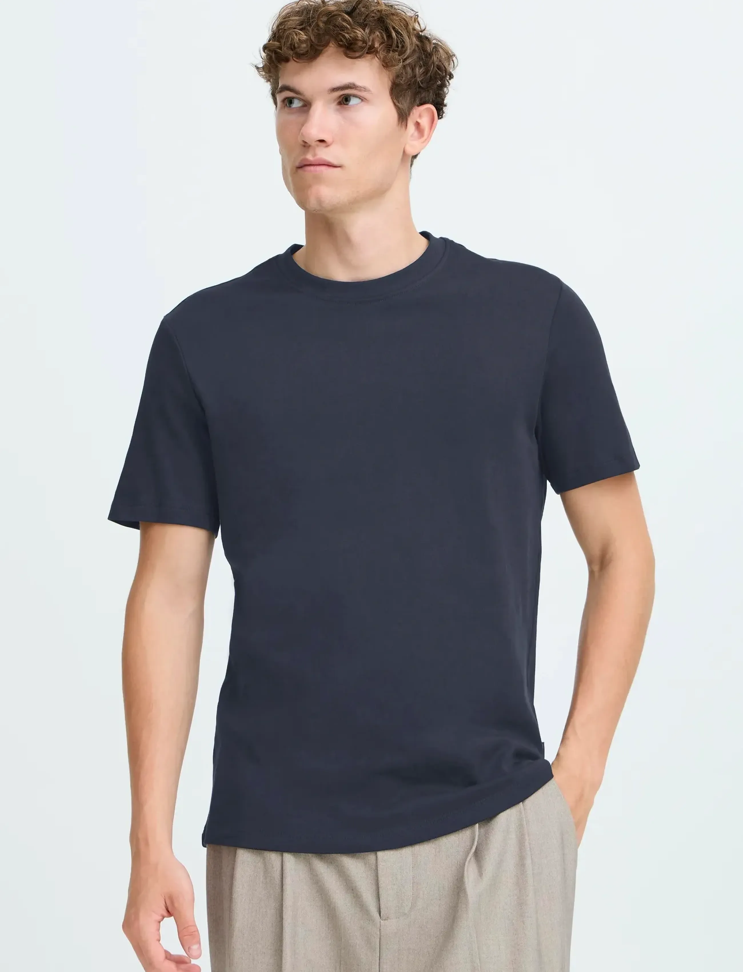 T-shirt 'CFNILO' 4