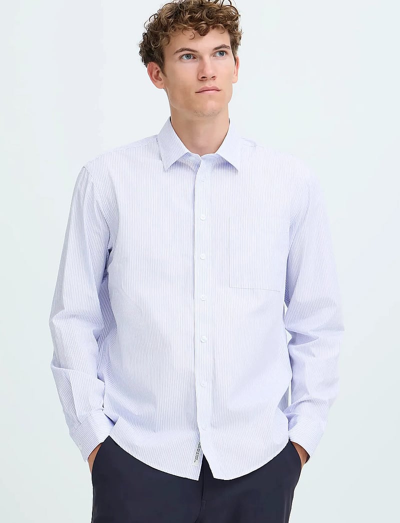 Casual Friday - CFBJØRN STRIPED SHIRT - randiga skjortor - snow white - 3