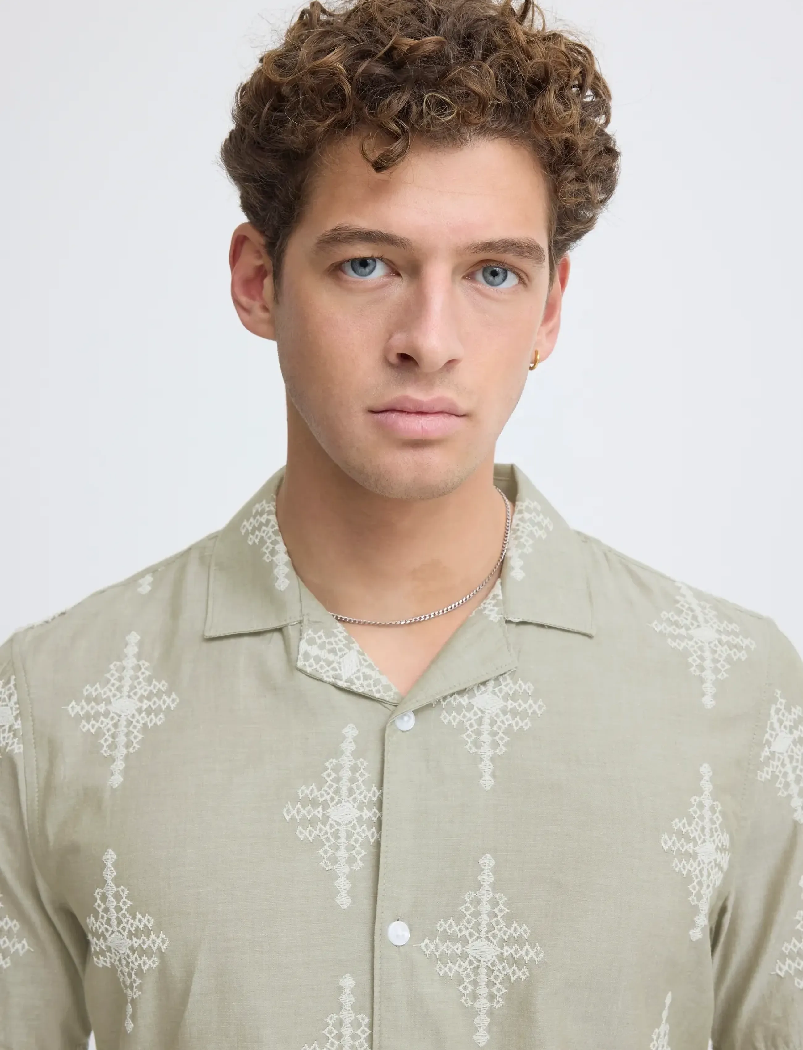 Casual Friday CFLEOPOLD SS EMBROIDERED SHIRT - Kläder - MERMAID MELANGE / green