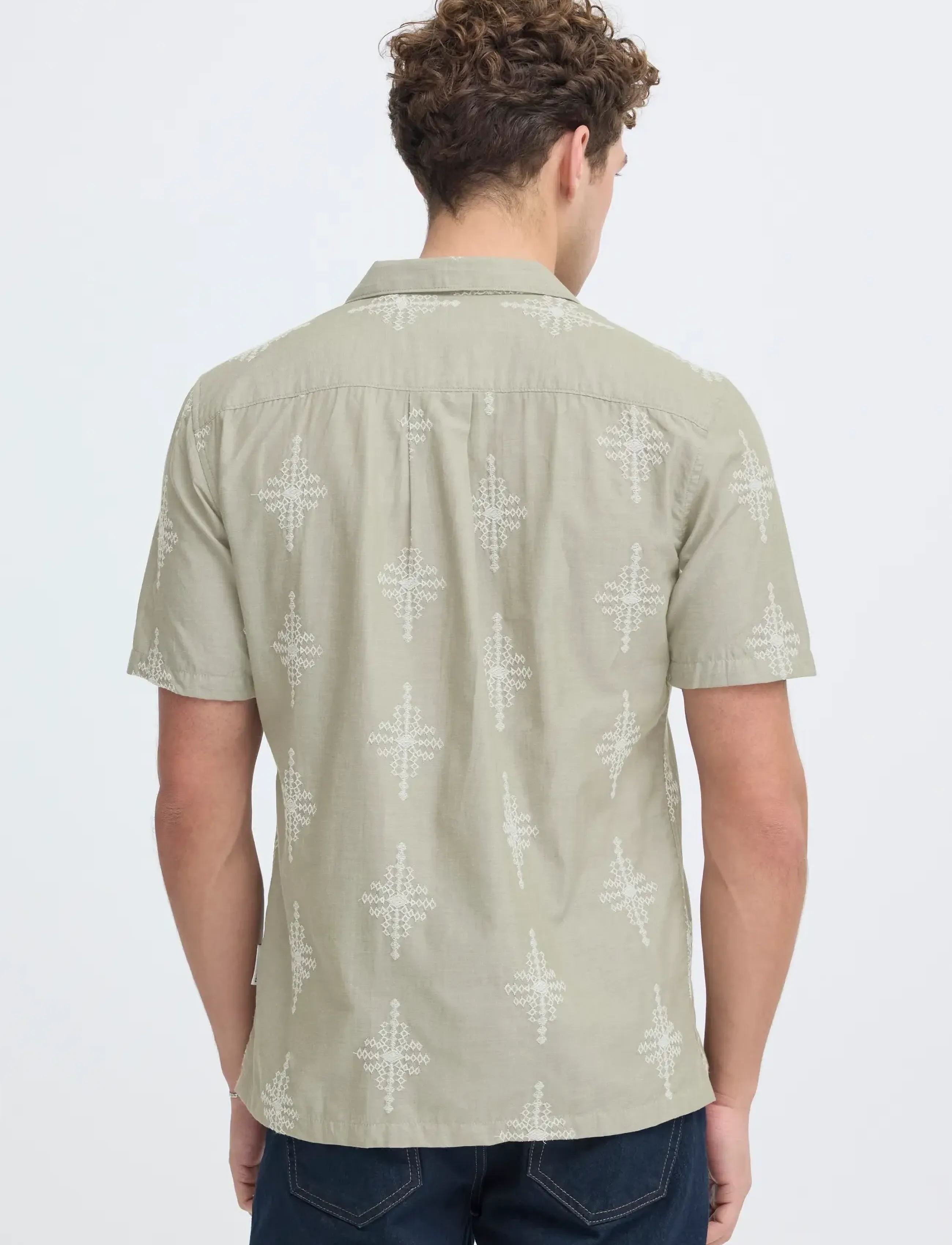 Casual Friday - CFLEOPOLD SS EMBROIDERED SHIRT - lühikeste varrukatega särgid - mermaid melange - 3