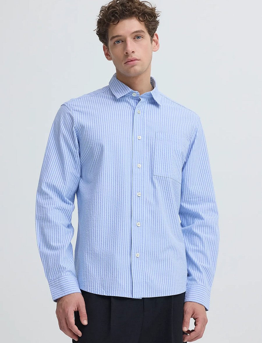 Casual Friday - CFJAEVON LS SEERSUCKER SHIRT - randiga skjortor - cerulean stripe - 0