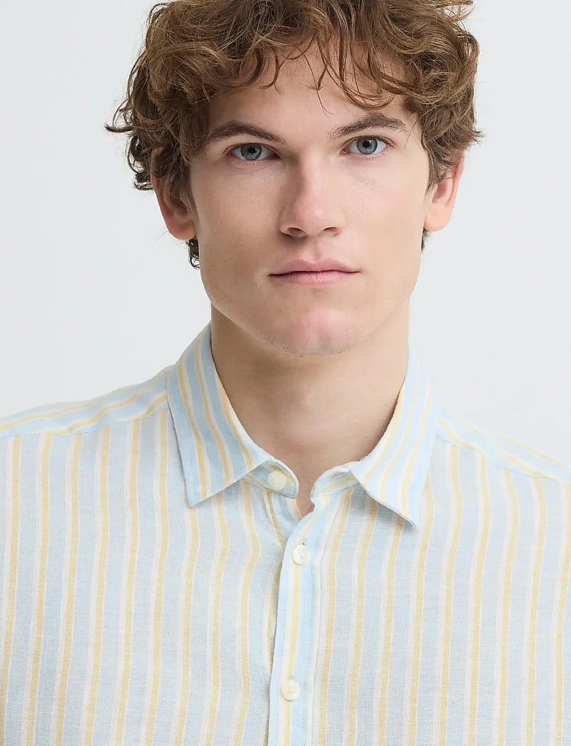 Casual Friday - CFRISSA LS STRIPED LINEN - stribede skjorter - cerulean check - 3