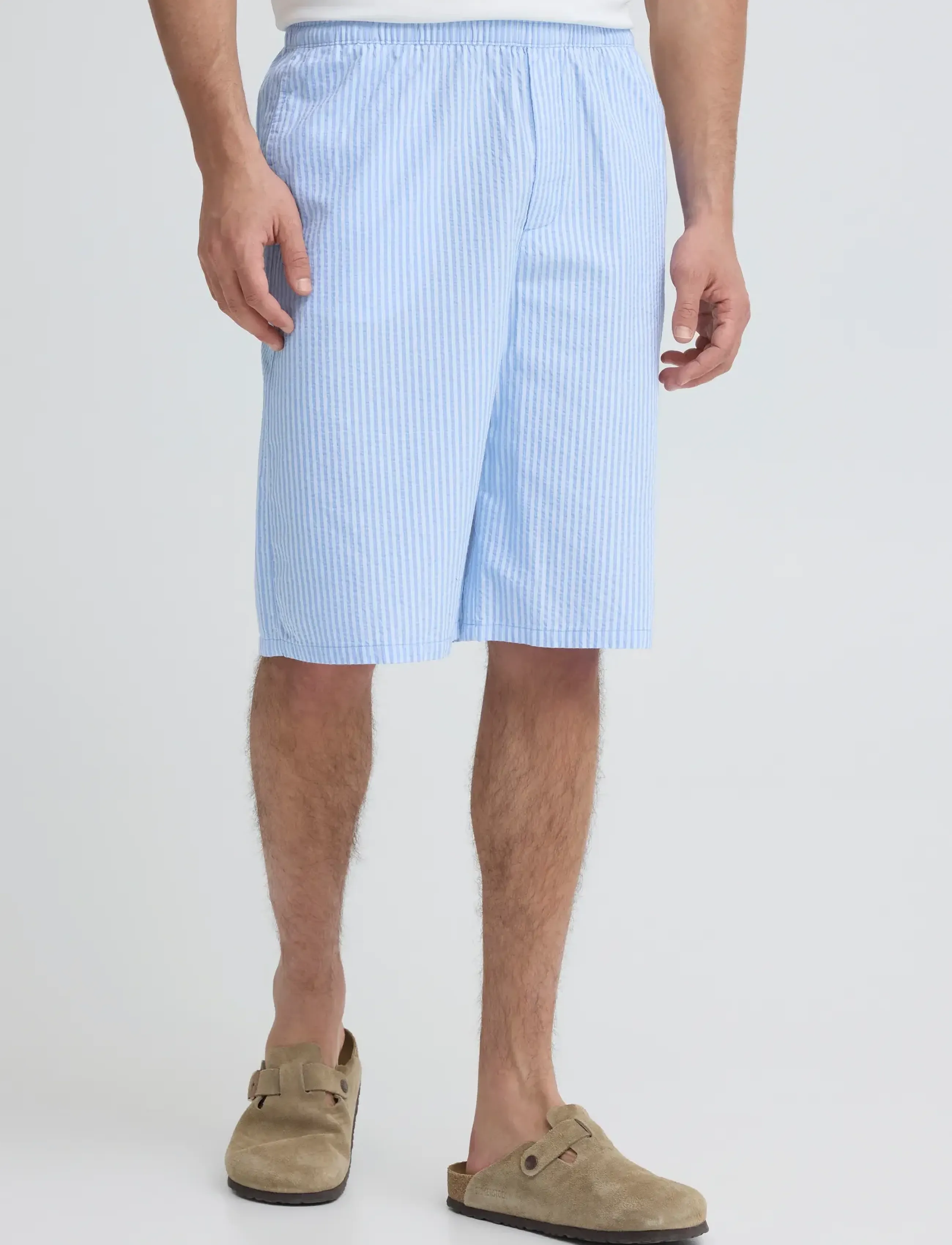 Casual Friday CFJAEVON 0273 STRIPED SHORTS - Kollektionen - CERULEAN STRIPE / multi